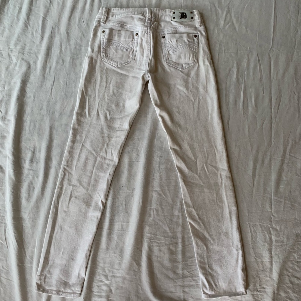Dollhouse White Straight Leg Skinny Jeans Size 7